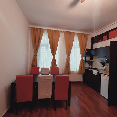 Appartement Unirii Guest à Bucarest Extérieur photo