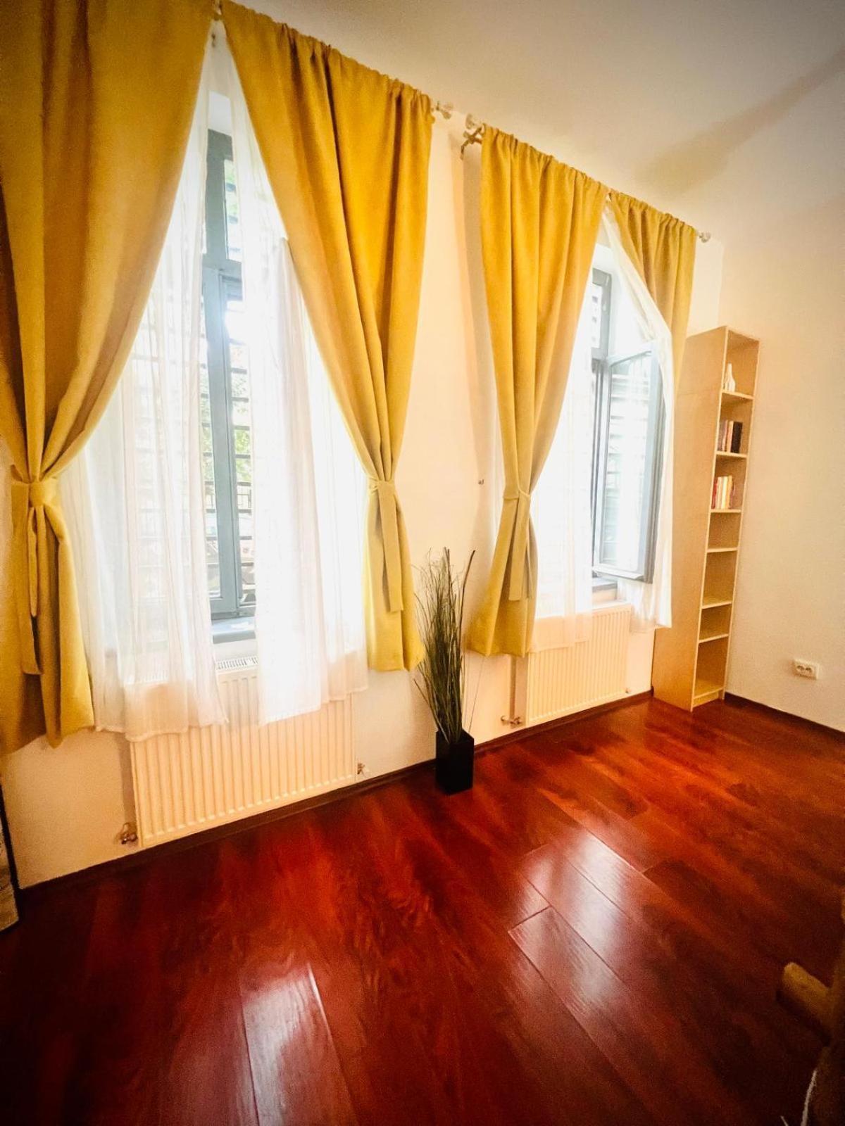 Appartement Unirii Guest à Bucarest Extérieur photo